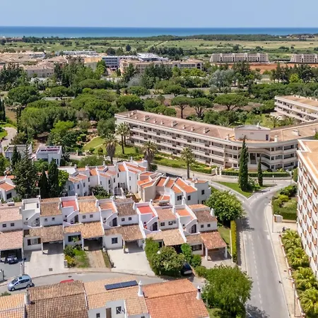 Casa Da Aveleira 3bdr In Vilamoura By Lovelystay * קווארטיירה